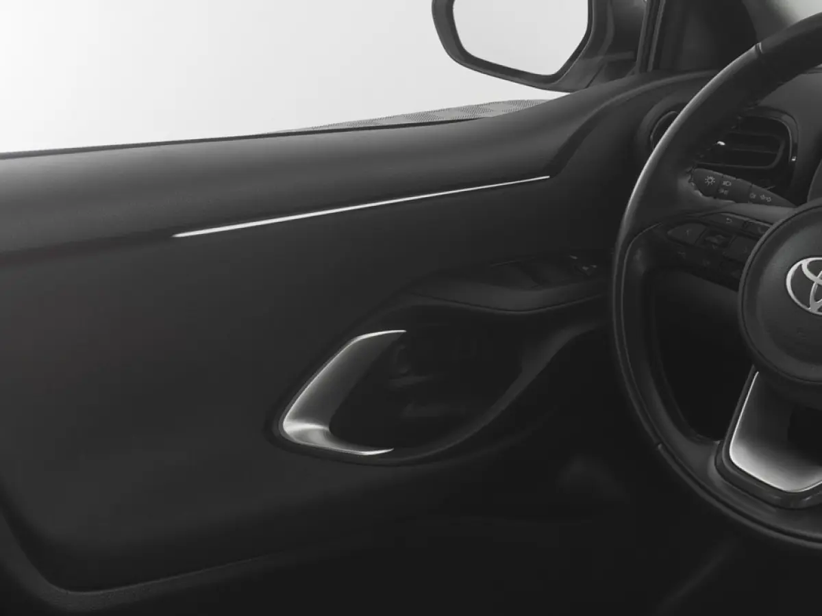 1.5 Hybrid 115 Active | CARPLAY | ECC | VELGEN !