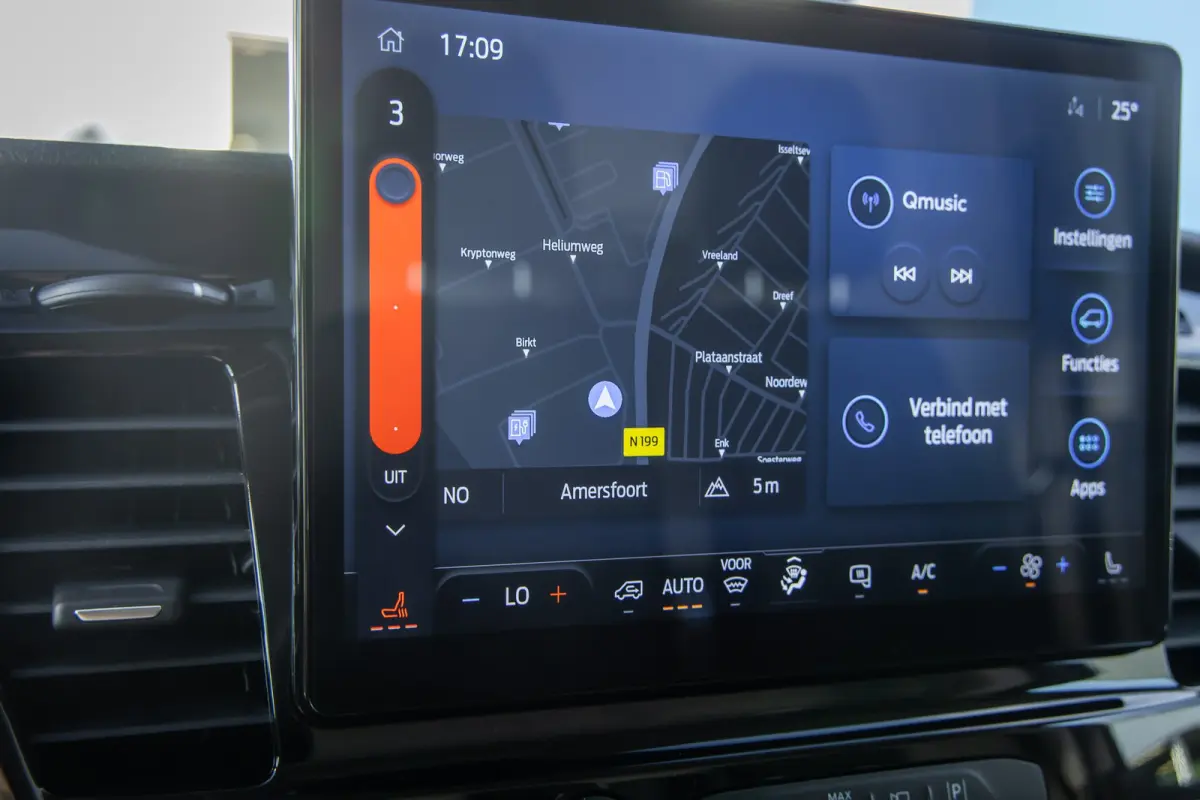 350 L3H2 Trend 68 kWh | Apple Carplay/Android Auto | Rondomzicht camera | Stoel- Stuurverwarming | Elektrisch verstelbare bestuurdersstoel | Apple Carplay/Android Auto|telefoonintegratie pre