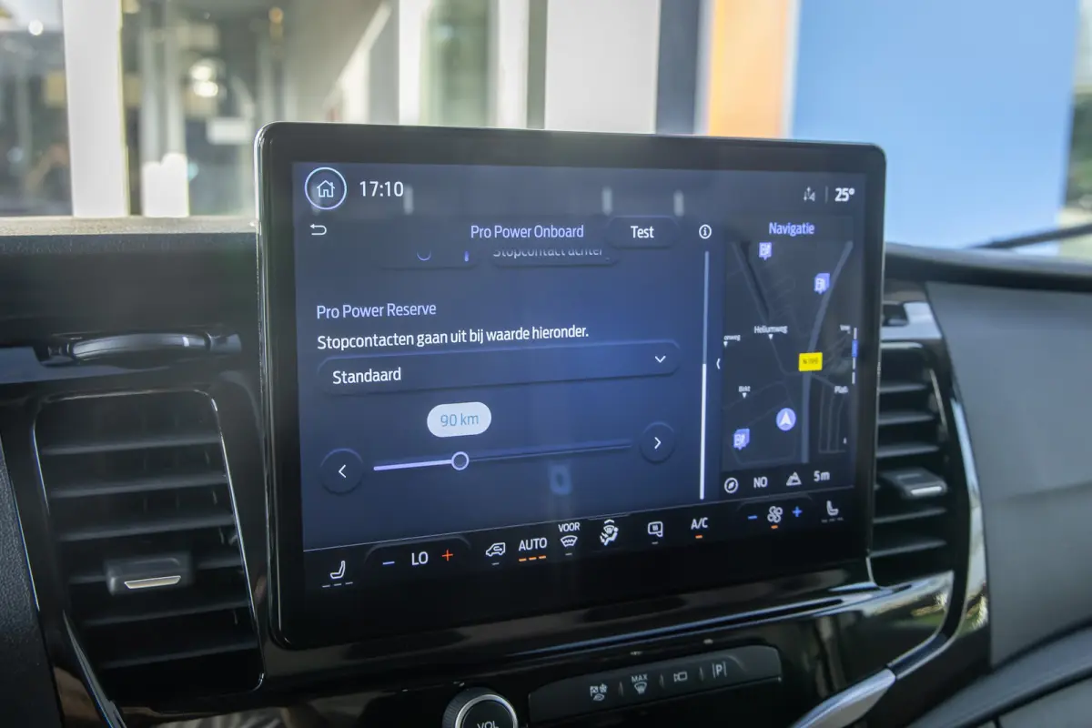 350 L3H2 Trend 68 kWh | Apple Carplay/Android Auto | Rondomzicht camera | Stoel- Stuurverwarming | Elektrisch verstelbare bestuurdersstoel | Apple Carplay/Android Auto|telefoonintegratie pre