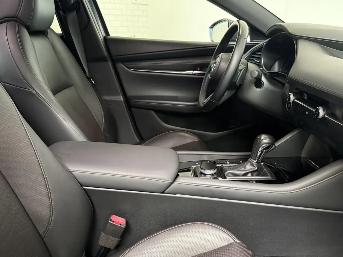 2.0 e-SkyActiv-G M Hybrid 122 Luxury | 360CAM | TRHK | BOSE