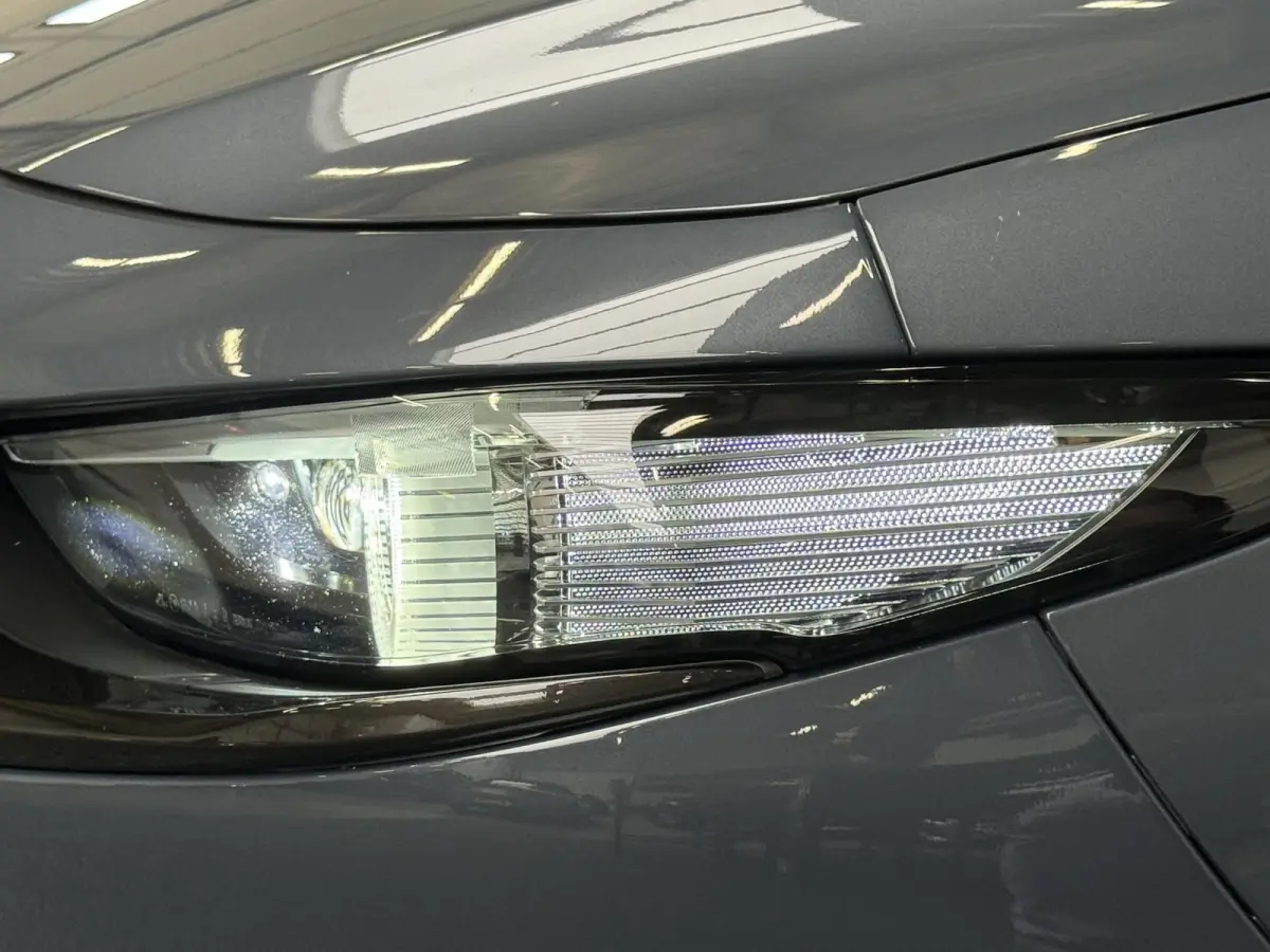 2.0 e-SkyActiv-G M Hybrid 122 Luxury | 360CAM | TRHK | BOSE