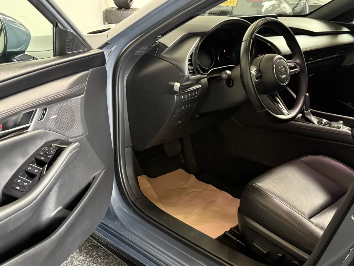 2.0 e-SkyActiv-G M Hybrid 122 Luxury | 360CAM | TRHK | BOSE