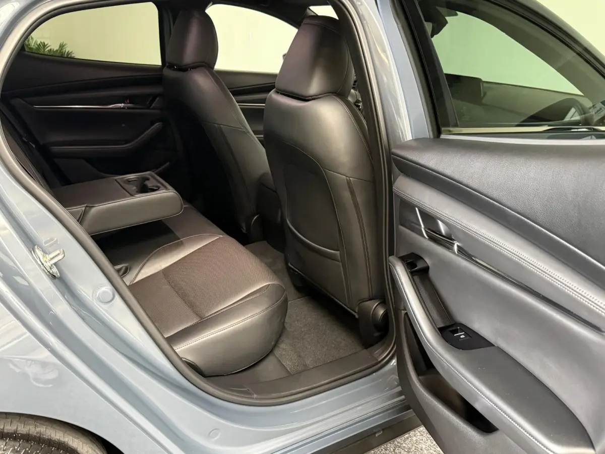 2.0 e-SkyActiv-G M Hybrid 122 Luxury | 360CAM | TRHK | BOSE