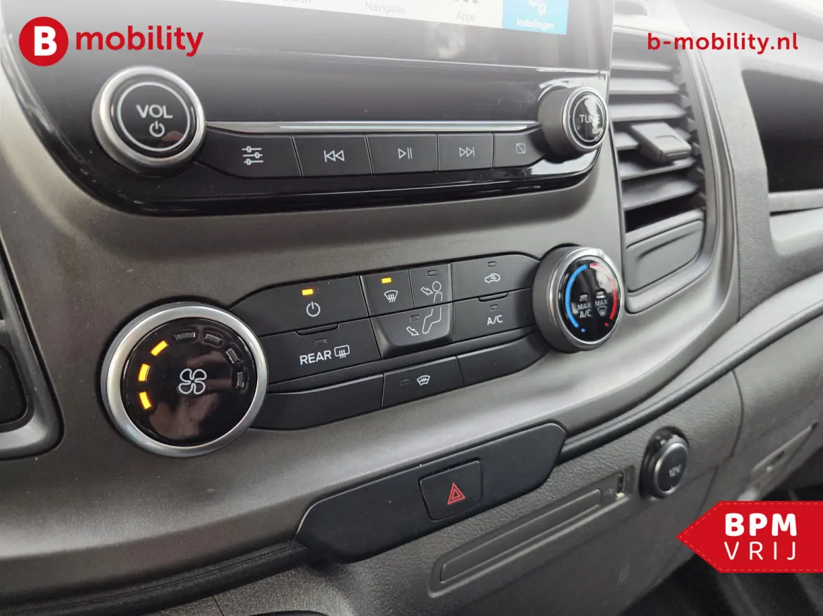 300 2.0 TDCI L2H1 130PK Trend Dubbel Cabine Trekhaak | Achteruitrijcamera | Apple CarPlay | Cruise Control | Sidebars | DAB Audio | Betimmering
