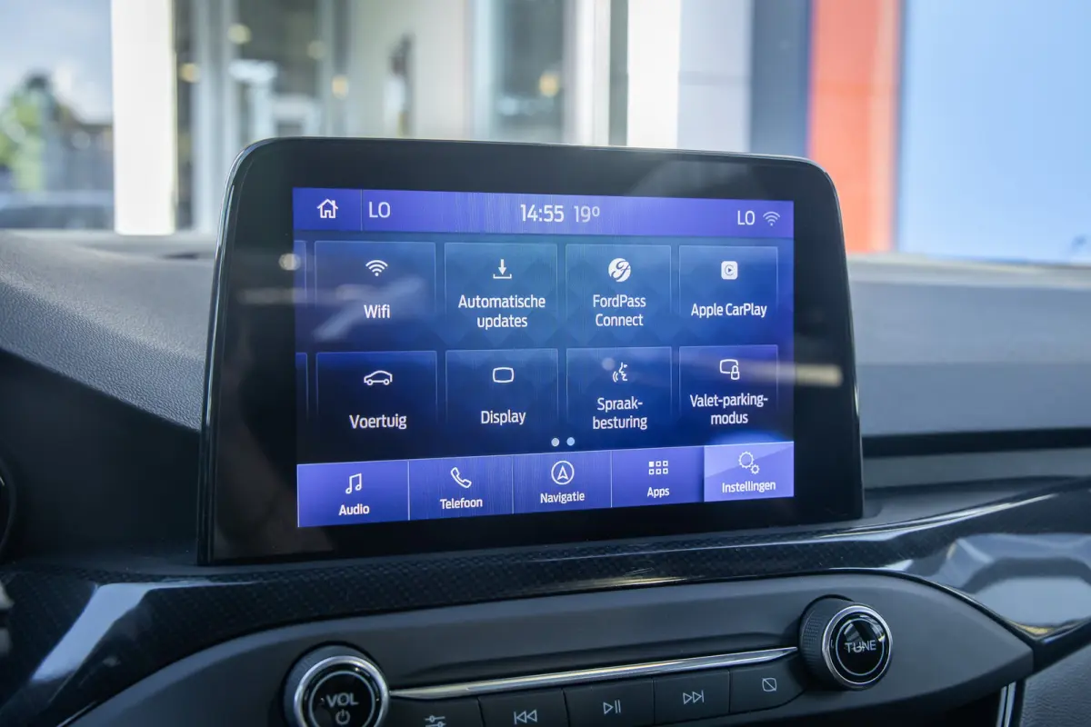1.0 EcoBoost Hybrid ST Line X Business | Pano | Apple Carplay/Android Auto | Achteruitrijcamera | B&O | Cruise control adaptief | Elektrisch glazen panorama-dak | Achteruitrijcamera | Apple 