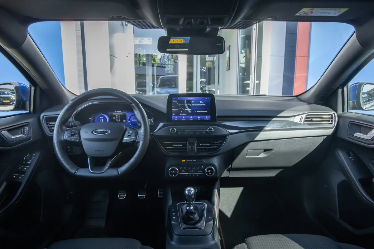 1.0 EcoBoost Hybrid ST Line X Business | Pano | Apple Carplay/Android Auto | Achteruitrijcamera | B&O | Cruise control adaptief | Elektrisch glazen panorama-dak | Achteruitrijcamera | Apple 