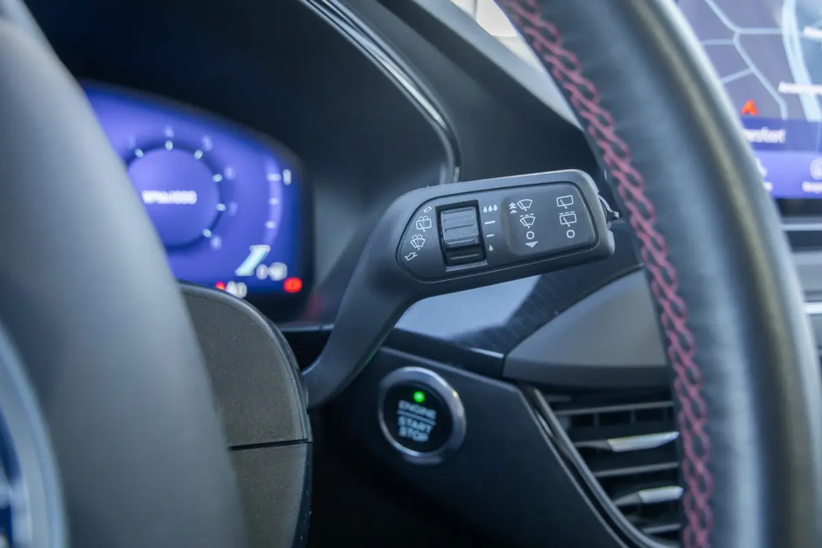 1.0 EcoBoost Hybrid ST Line X Business | Pano | Apple Carplay/Android Auto | Achteruitrijcamera | B&O | Cruise control adaptief | Elektrisch glazen panorama-dak | Achteruitrijcamera | Apple 