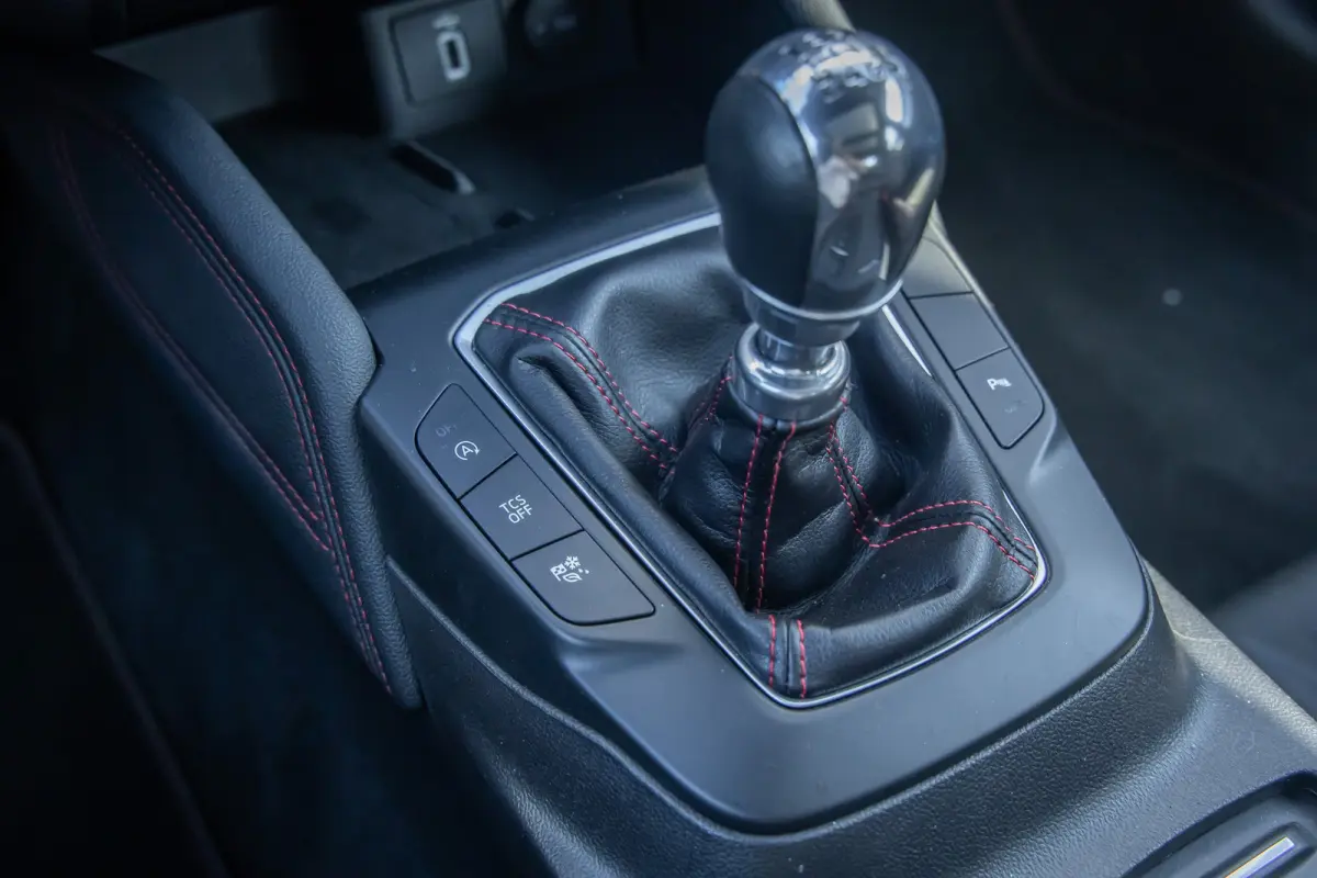 1.0 EcoBoost Hybrid ST Line X Business | Pano | Apple Carplay/Android Auto | Achteruitrijcamera | B&O | Cruise control adaptief | Elektrisch glazen panorama-dak | Achteruitrijcamera | Apple 