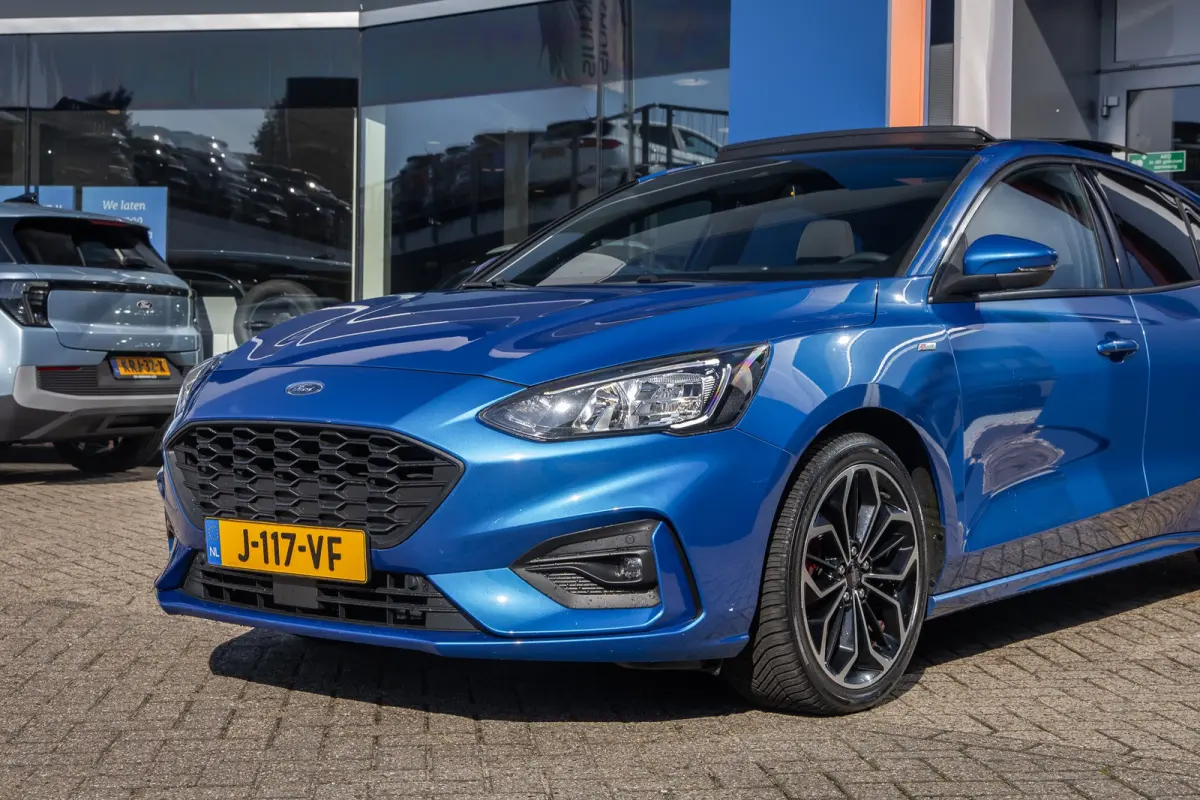 1.0 EcoBoost Hybrid ST Line X Business | Pano | Apple Carplay/Android Auto | Achteruitrijcamera | B&O | Cruise control adaptief | Elektrisch glazen panorama-dak | Achteruitrijcamera | Apple 