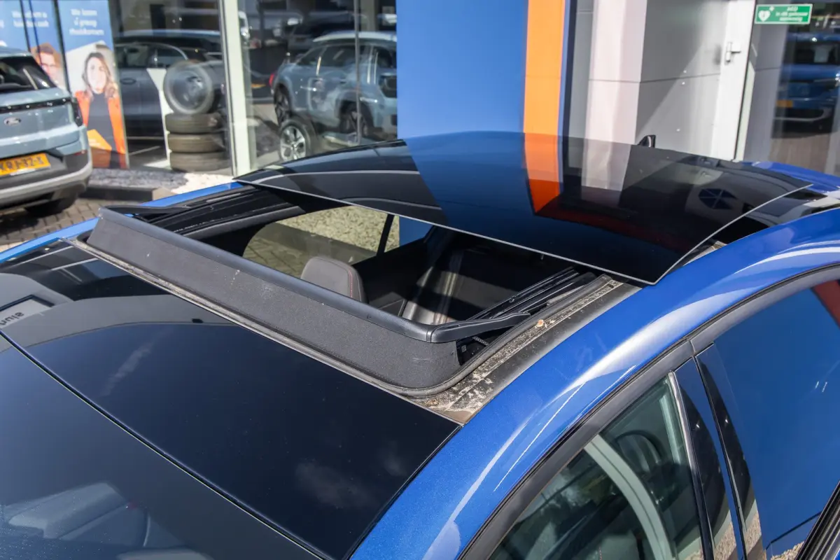 1.0 EcoBoost Hybrid ST Line X Business | Pano | Apple Carplay/Android Auto | Achteruitrijcamera | B&O | Cruise control adaptief | Elektrisch glazen panorama-dak | Achteruitrijcamera | Apple 
