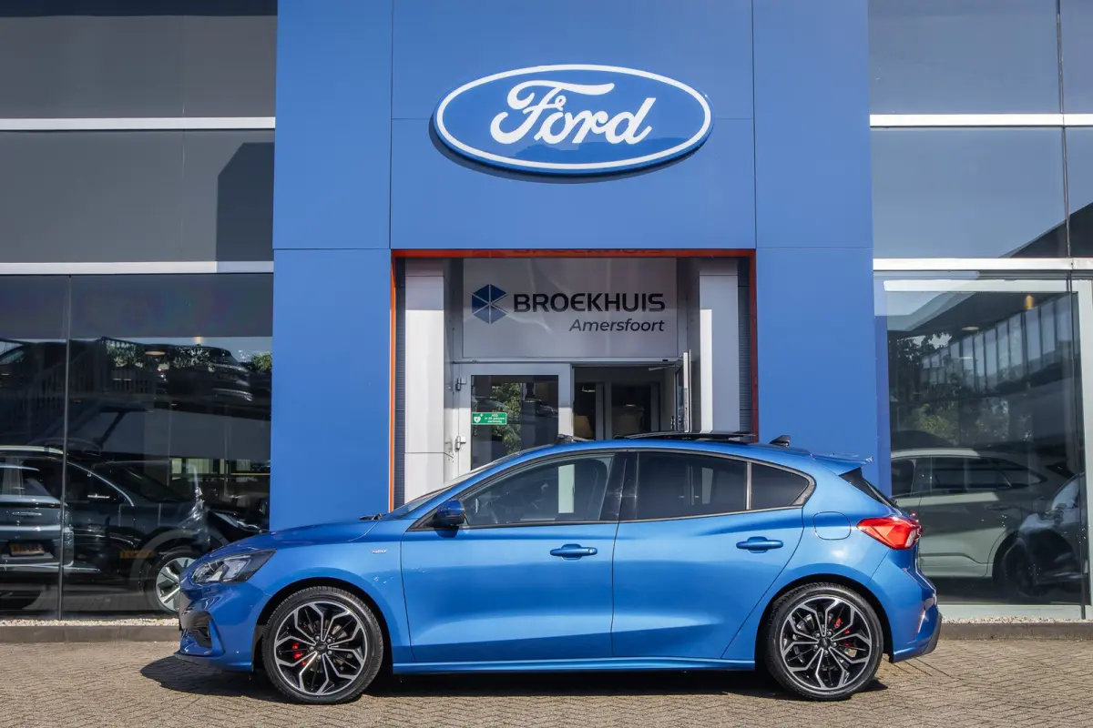 1.0 EcoBoost Hybrid ST Line X Business | Pano | Apple Carplay/Android Auto | Achteruitrijcamera | B&O | Cruise control adaptief | Elektrisch glazen panorama-dak | Achteruitrijcamera | Apple 