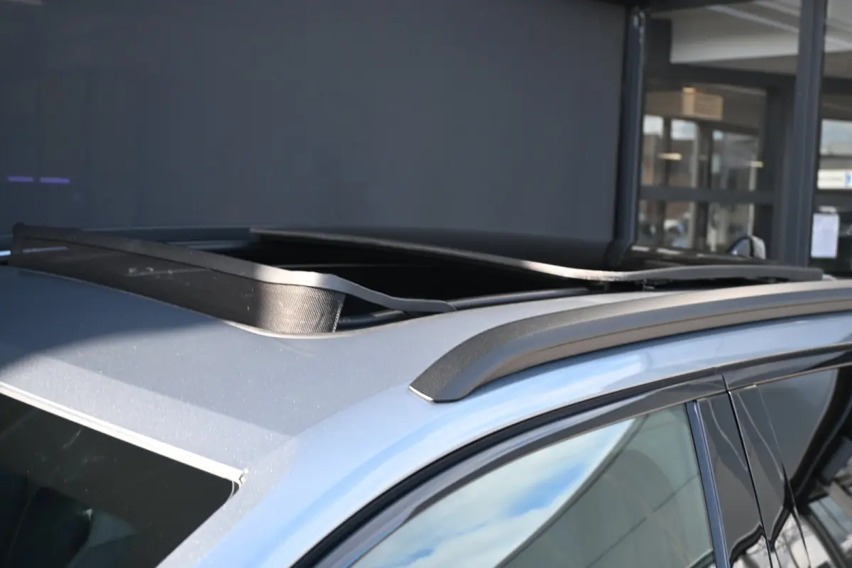 First Edition 74 kWh Tot 8 Jaar Garantie! 99%SOH! | Premium + Convenience Pack | Warmtepomp | Massage | Vol-Leder | Adaptive Cruise | Elektr. Achterklep |