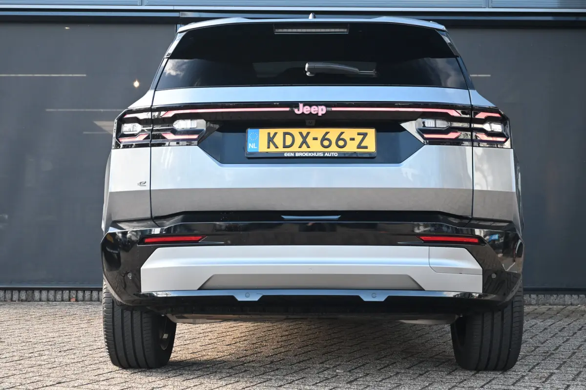 First Edition 74 kWh Tot 8 Jaar Garantie! 99%SOH! | Premium + Convenience Pack | Warmtepomp | Massage | Vol-Leder | Adaptive Cruise | Elektr. Achterklep |