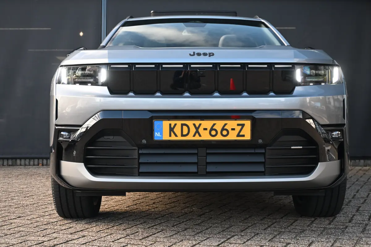 First Edition 74 kWh Tot 8 Jaar Garantie! 99%SOH! | Premium + Convenience Pack | Warmtepomp | Massage | Vol-Leder | Adaptive Cruise | Elektr. Achterklep |