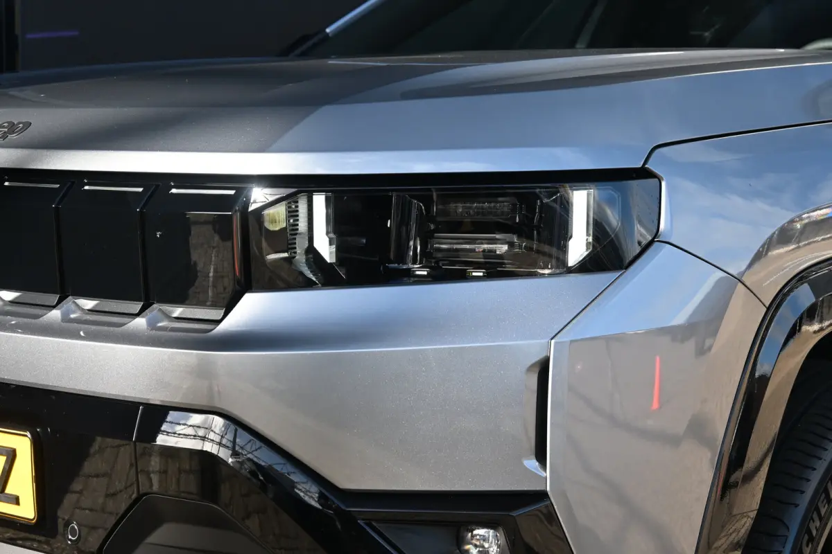 First Edition 74 kWh Tot 8 Jaar Garantie! 99%SOH! | Premium + Convenience Pack | Warmtepomp | Massage | Vol-Leder | Adaptive Cruise | Elektr. Achterklep |