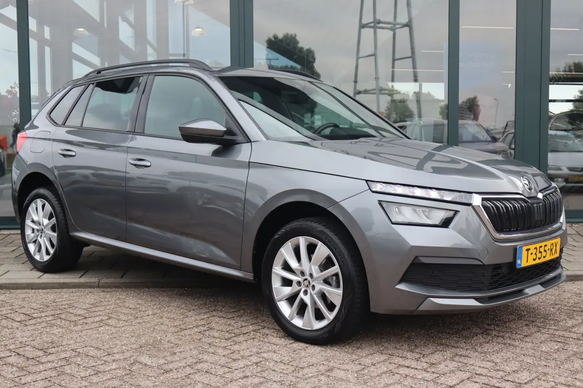 1.0 TSI Sport Business 110PK AUTOMAAT|TREKHAAK | Achteruitrijcamera | Apple Carplay/Android Auto|telefoonintegratie premium | Draadloze telefoonlader