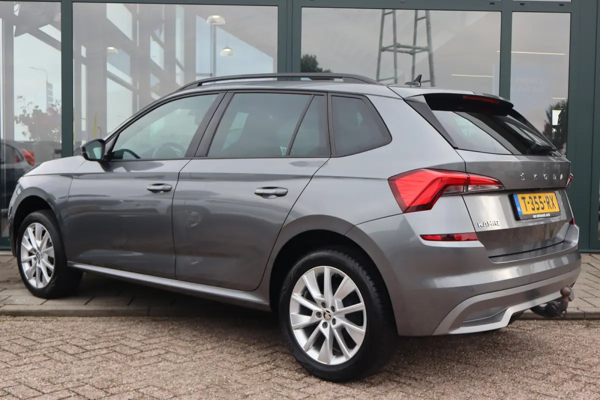 1.0 TSI Sport Business 110PK AUTOMAAT|TREKHAAK | Achteruitrijcamera | Apple Carplay/Android Auto|telefoonintegratie premium | Draadloze telefoonlader