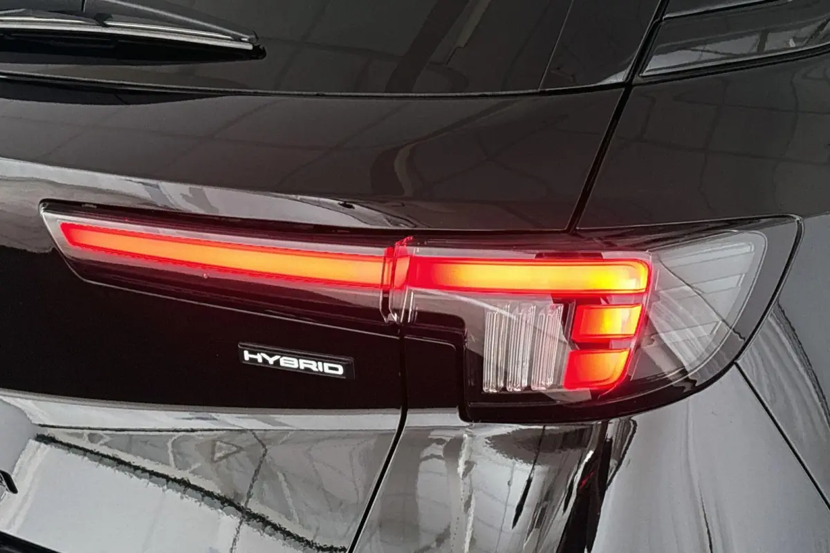1.2 Turbo Hybrid GS Stuurverwarming Camera Keyless