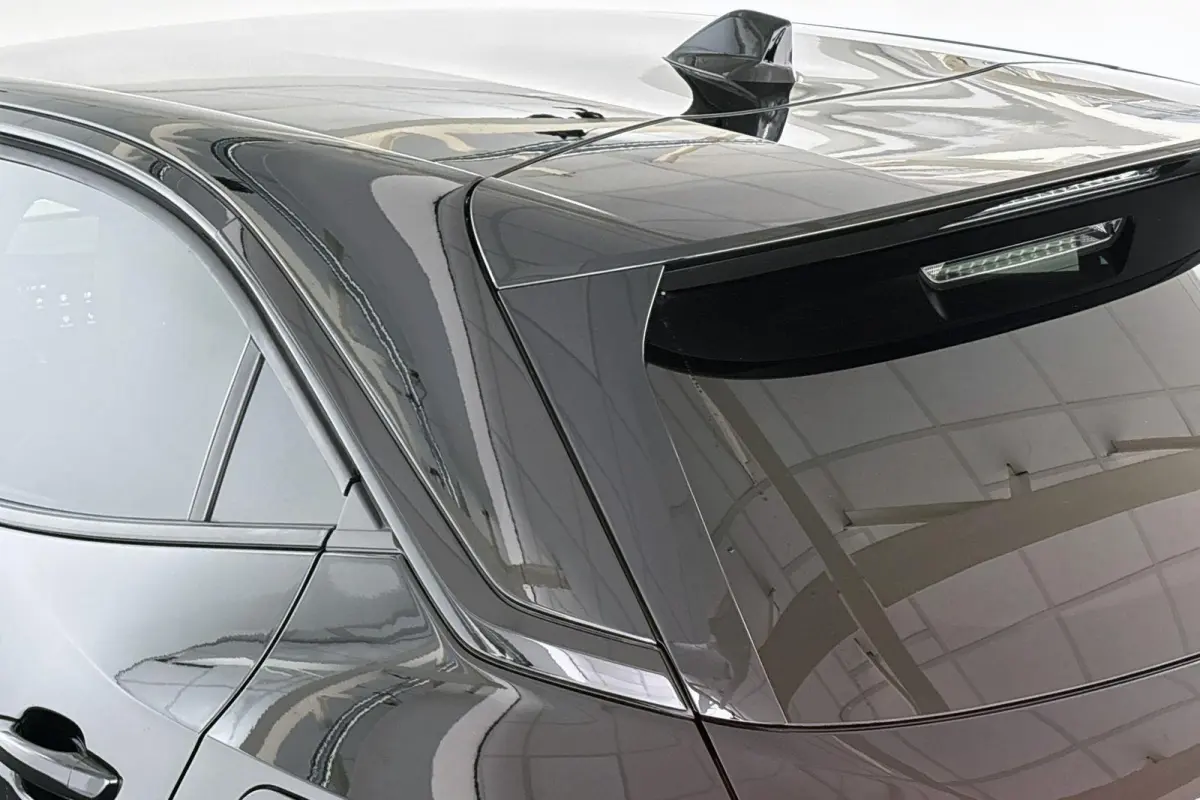 1.2 Turbo Hybrid GS Stuurverwarming Camera Keyless