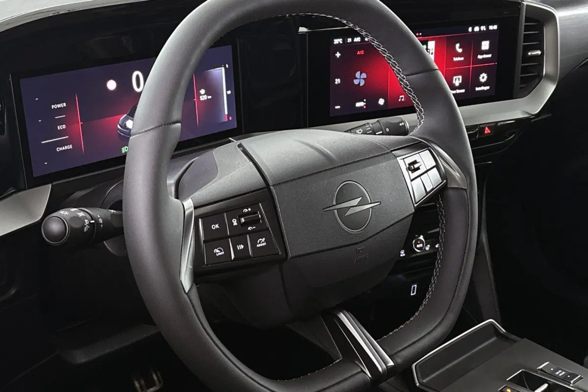 1.2 Turbo Hybrid GS Stuurverwarming Camera Keyless