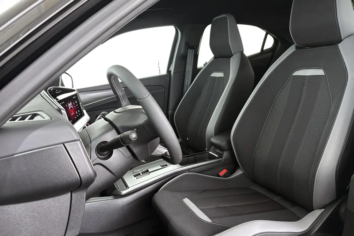 1.2 Turbo Hybrid GS Stuurverwarming Camera Keyless
