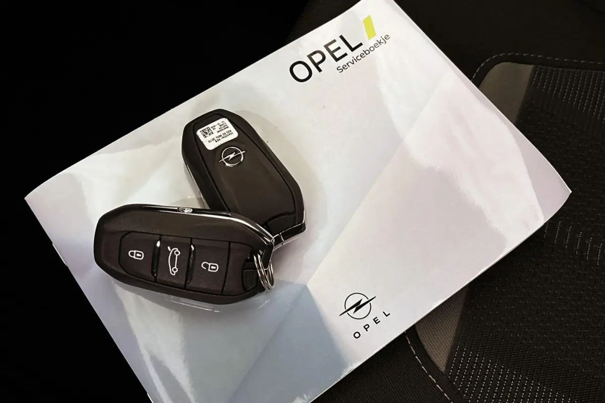 1.2 Turbo Hybrid GS Stuurverwarming Camera Keyless