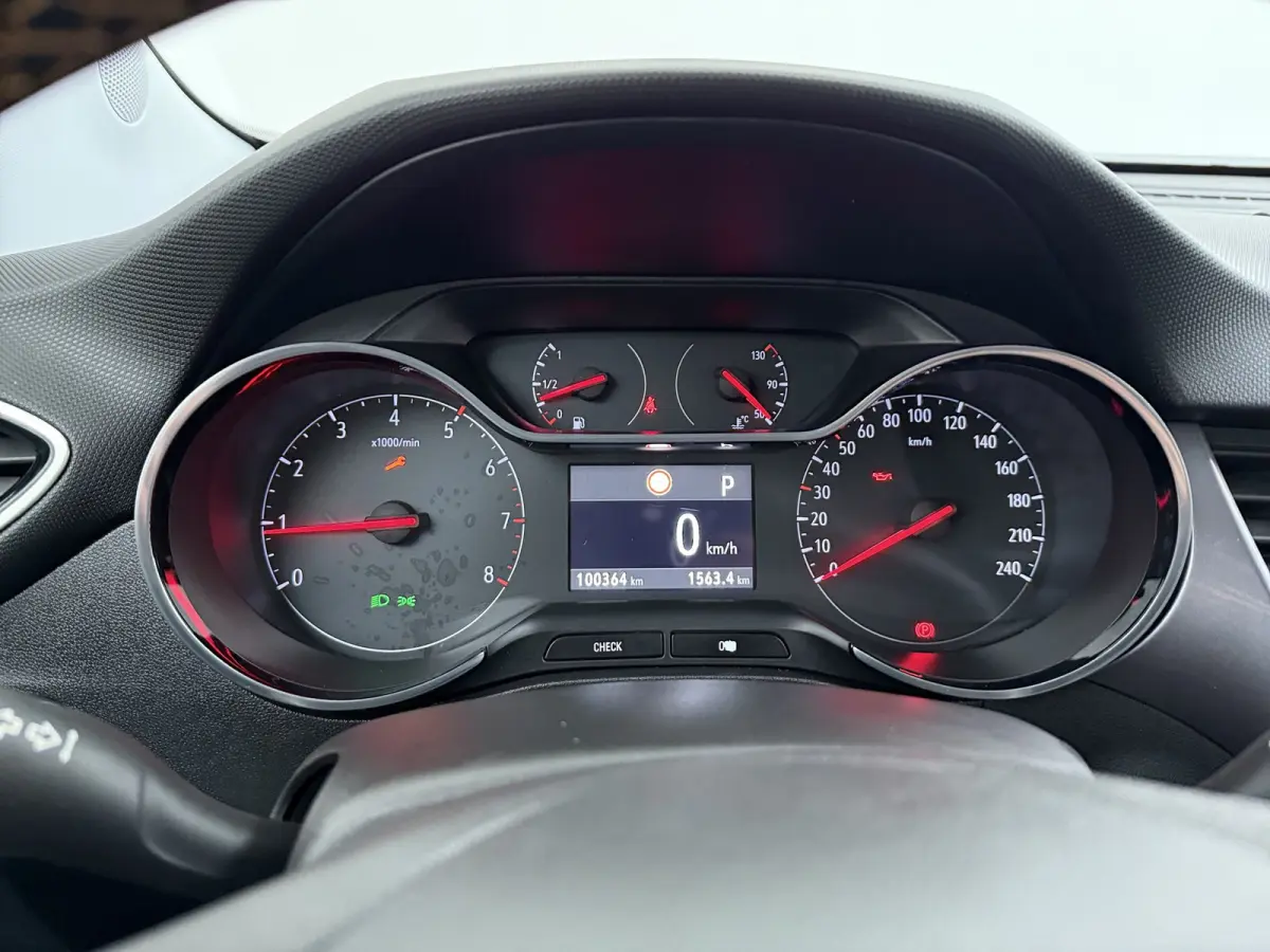 1.2 Turbo Innovation | Airco (automatisch) | Apple Carplay/Android Auto|telefoonintegratie premium | Comfortstoel(en)