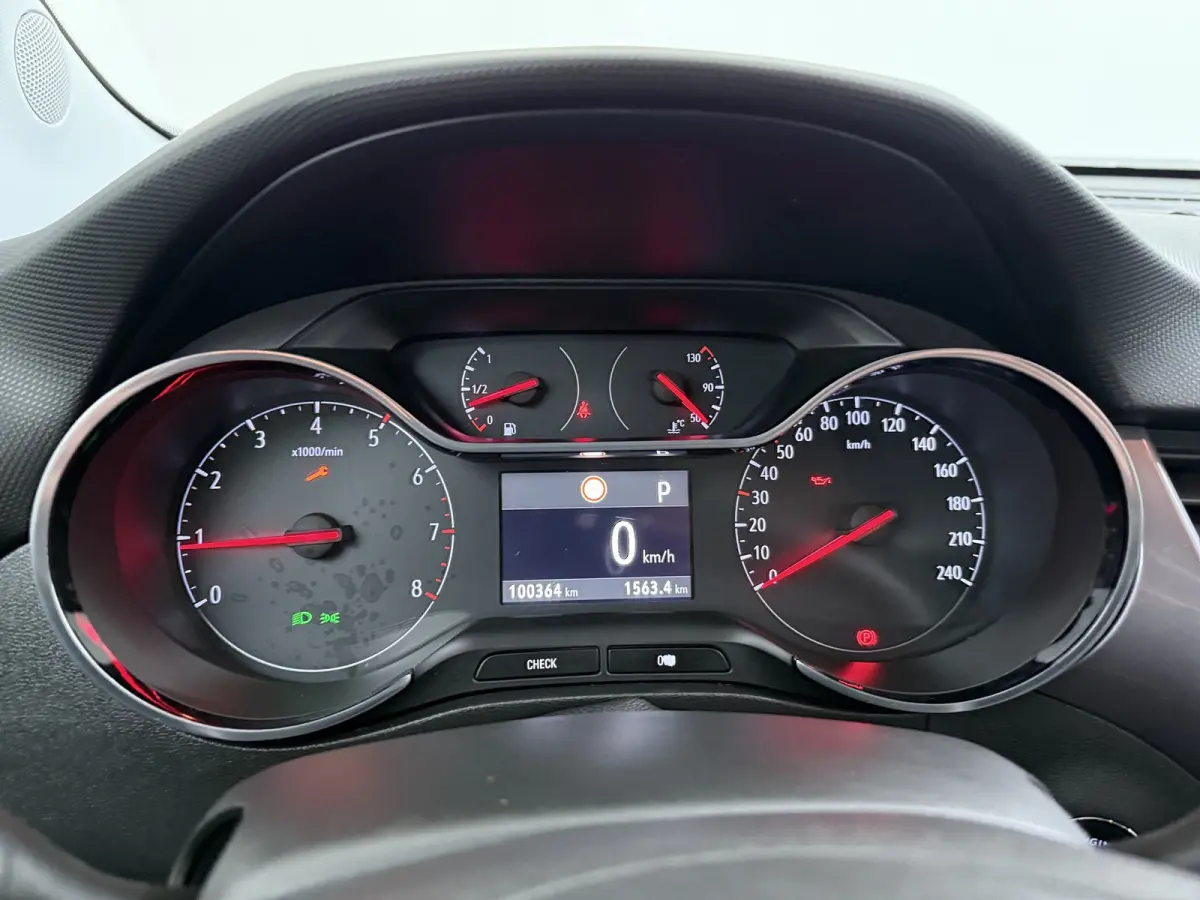 1.2 Turbo Innovation | Airco (automatisch) | Apple Carplay/Android Auto|telefoonintegratie premium | Comfortstoel(en)