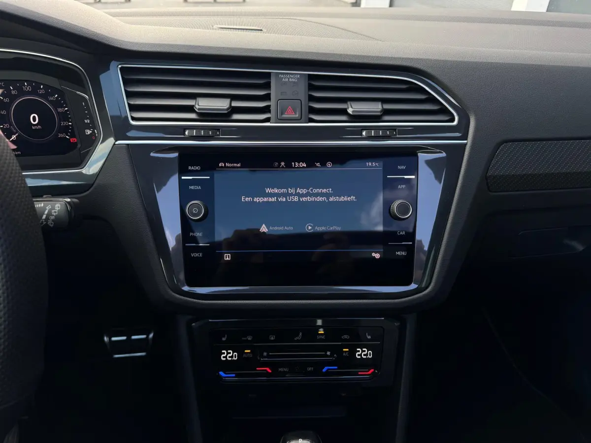 1.4 TSI eHybrid R-Line PANO|LEDER|CAMERA|ACC|ECC