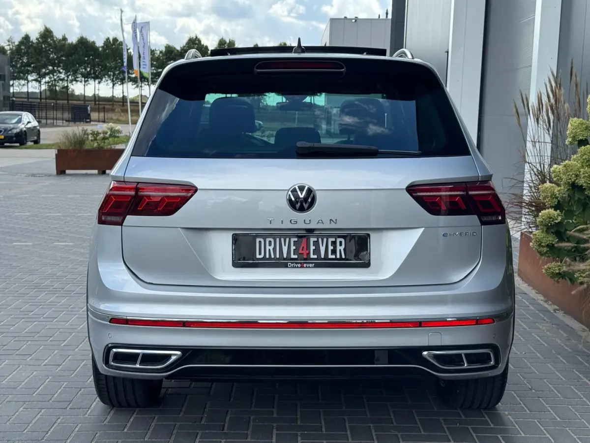 1.4 TSI eHybrid R-Line PANO|LEDER|CAMERA|ACC|ECC