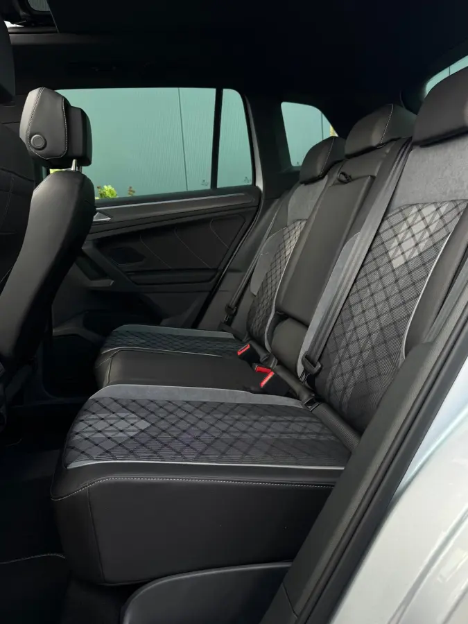 1.4 TSI eHybrid R-Line PANO|LEDER|CAMERA|ACC|ECC