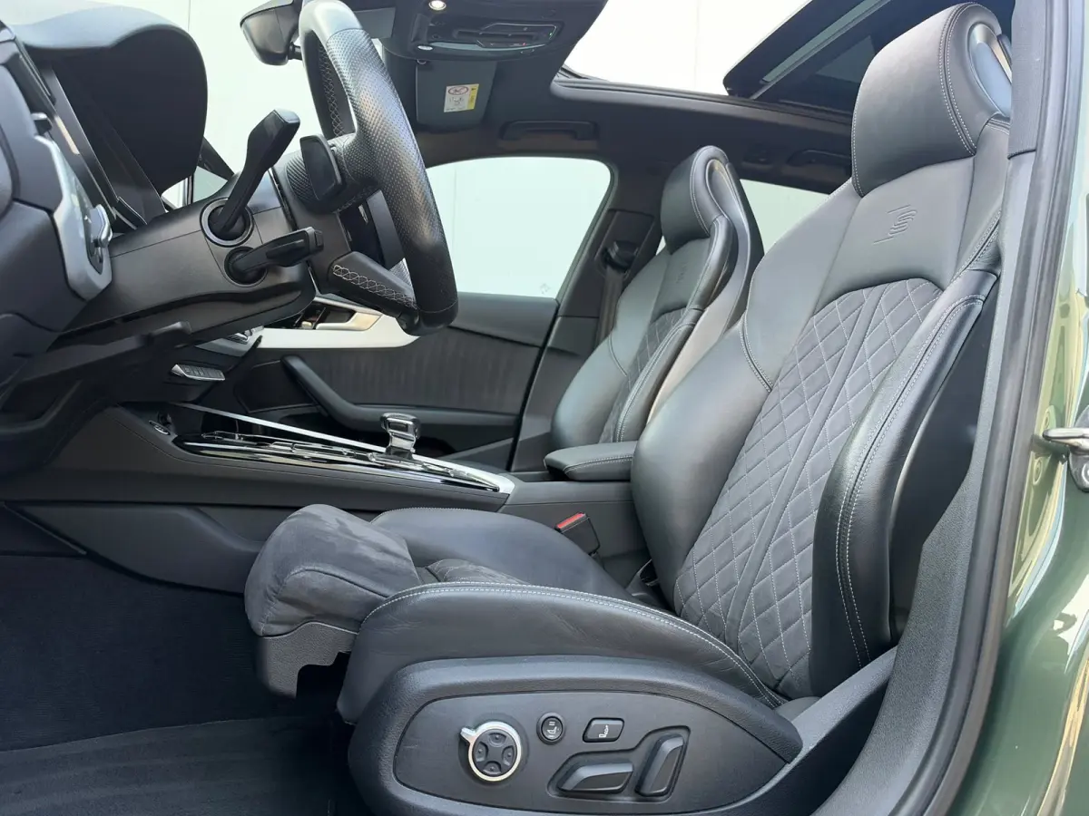 40 TFSI S-LINE COMPETITION l RS-ZETELS l VIRTUAL l PANO l B&O l MATRIX l SFEER l CAMERA l MASSAGE l ORG.NL l BTW