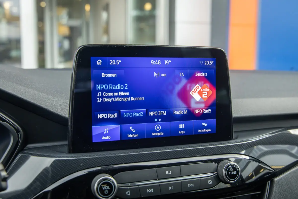 1.5 EcoBoost ST-Line | Trekhaak | Apple Carplay/Android Auto | Achteruitrijcamera | Dodehoek detectie | Keyless | Parkeersensoren | Stoel- Stuurverwarming | Achteruitrijcamera | Apple Carpla