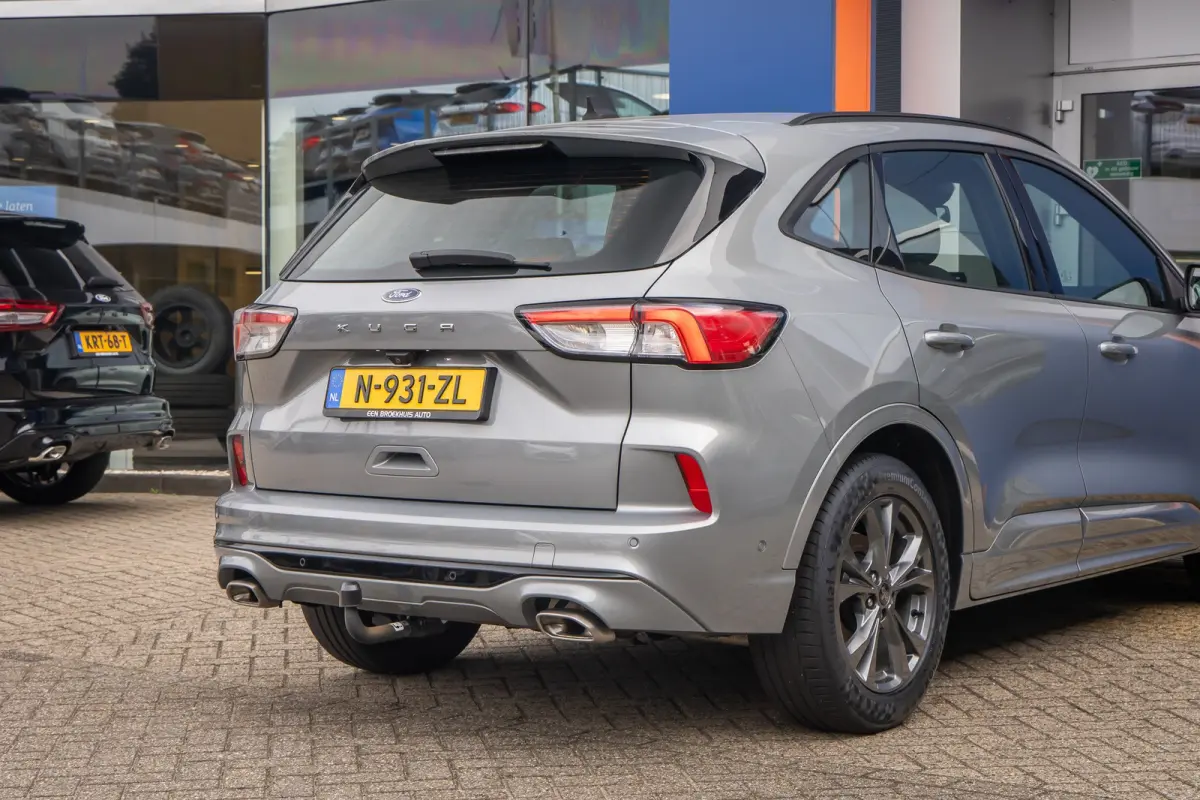 1.5 EcoBoost ST-Line | Trekhaak | Apple Carplay/Android Auto | Achteruitrijcamera | Dodehoek detectie | Keyless | Parkeersensoren | Stoel- Stuurverwarming | Achteruitrijcamera | Apple Carpla