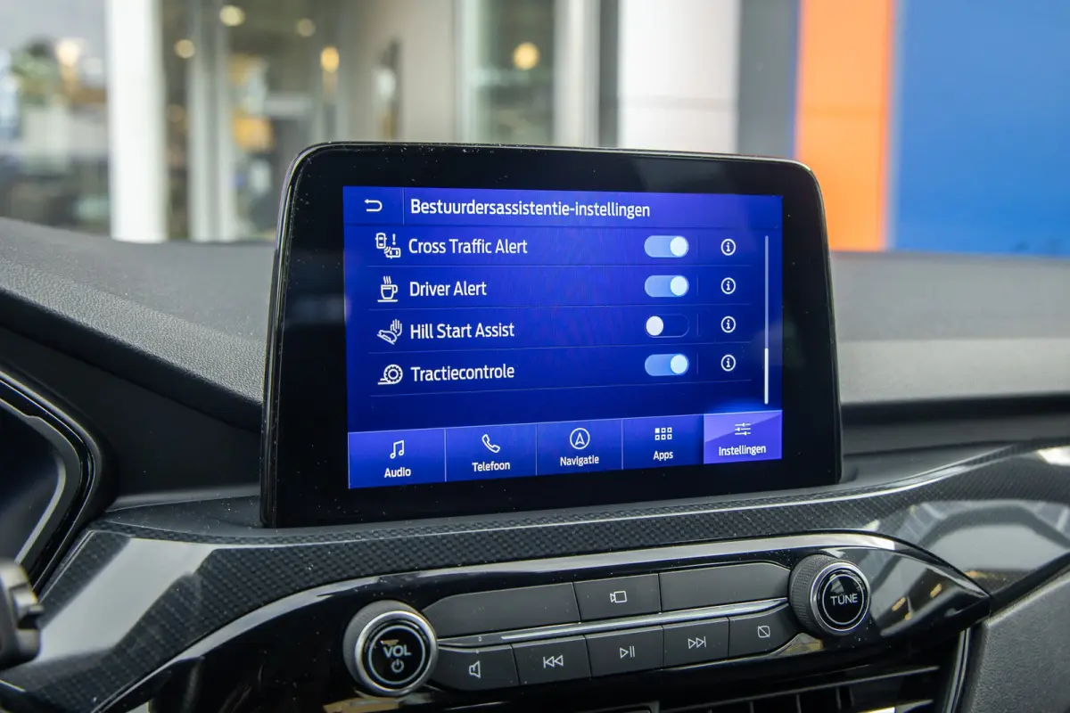 1.5 EcoBoost ST-Line | Trekhaak | Apple Carplay/Android Auto | Achteruitrijcamera | Dodehoek detectie | Keyless | Parkeersensoren | Stoel- Stuurverwarming | Achteruitrijcamera | Apple Carpla