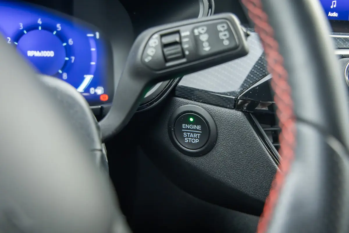 1.5 EcoBoost ST-Line | Trekhaak | Apple Carplay/Android Auto | Achteruitrijcamera | Dodehoek detectie | Keyless | Parkeersensoren | Stoel- Stuurverwarming | Achteruitrijcamera | Apple Carpla