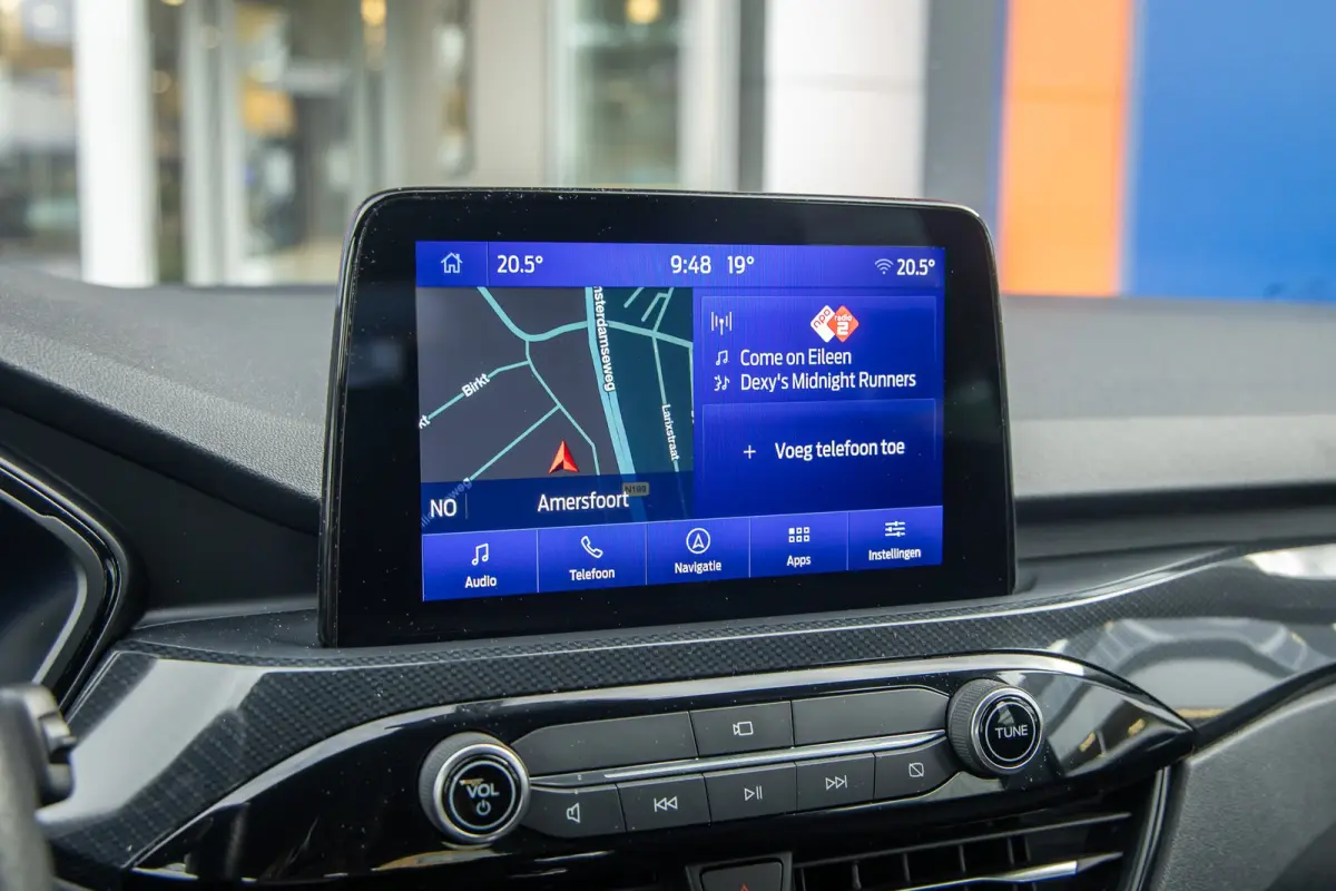 1.5 EcoBoost ST-Line | Trekhaak | Apple Carplay/Android Auto | Achteruitrijcamera | Dodehoek detectie | Keyless | Parkeersensoren | Stoel- Stuurverwarming | Achteruitrijcamera | Apple Carpla