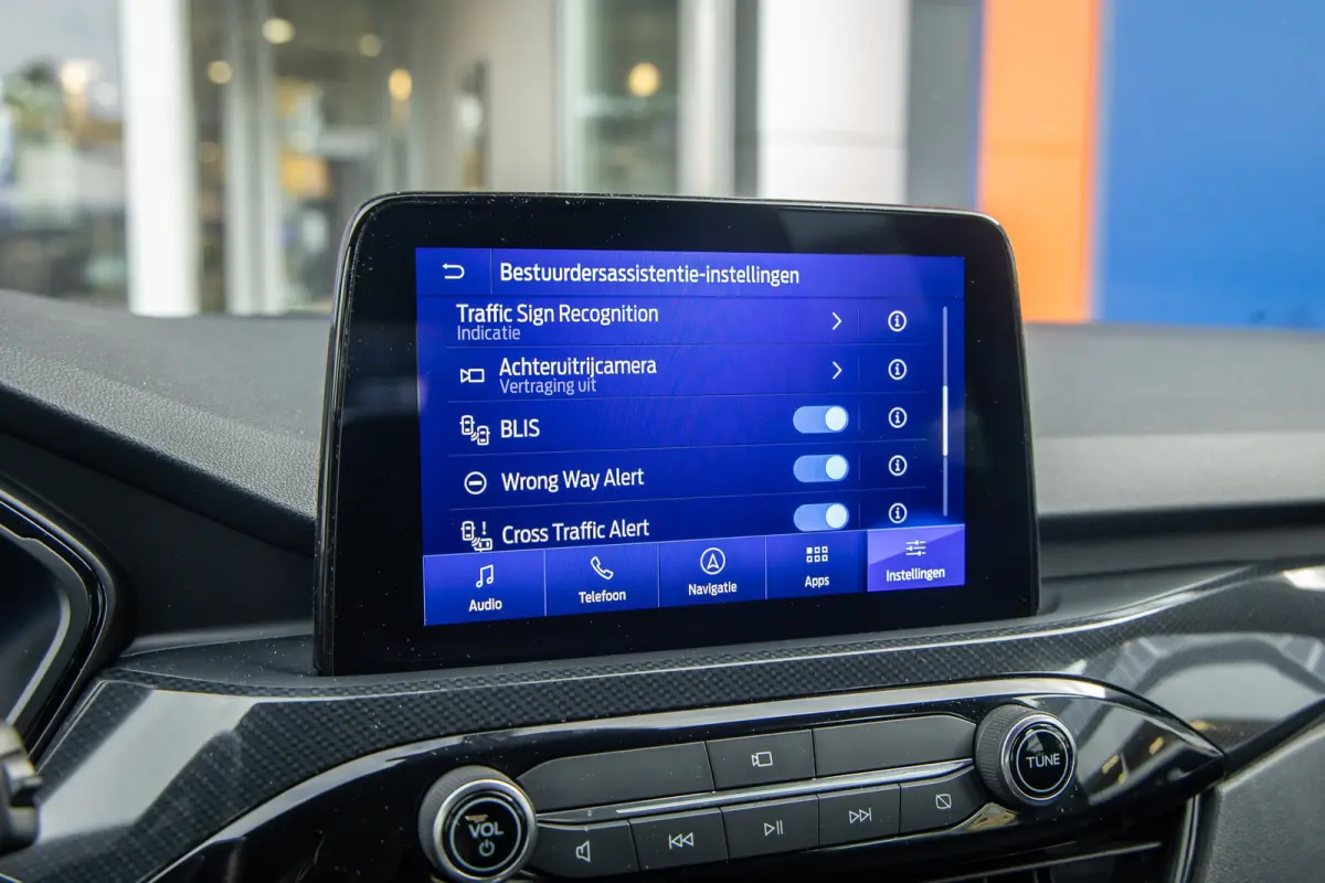 1.5 EcoBoost ST-Line | Trekhaak | Apple Carplay/Android Auto | Achteruitrijcamera | Dodehoek detectie | Keyless | Parkeersensoren | Stoel- Stuurverwarming | Achteruitrijcamera | Apple Carpla