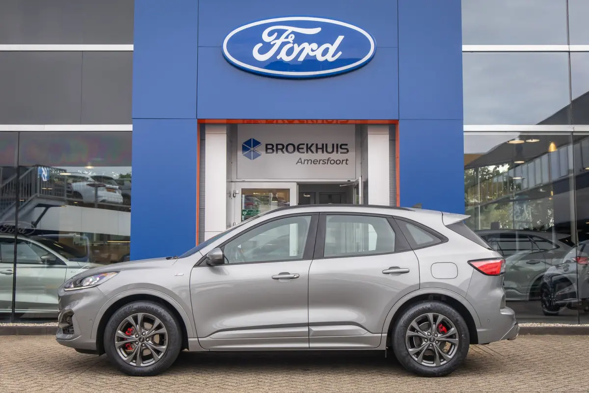 1.5 EcoBoost ST-Line | Trekhaak | Apple Carplay/Android Auto | Achteruitrijcamera | Dodehoek detectie | Keyless | Parkeersensoren | Stoel- Stuurverwarming | Achteruitrijcamera | Apple Carpla