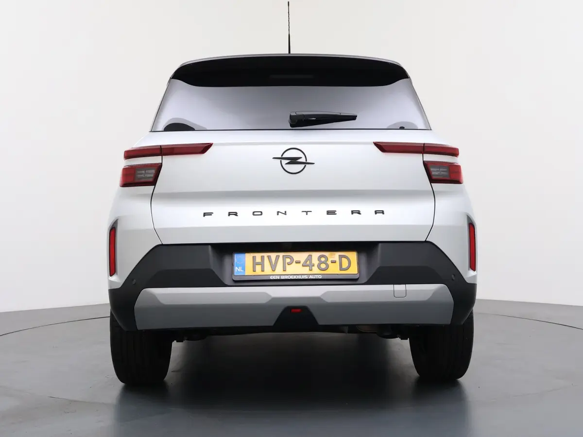 1.2 Turbo Hybrid GS / Navigatie / Camera / Parkeersensoren / Stuur -en Stoelverwarmd / Dodehoek / Carplay / LED