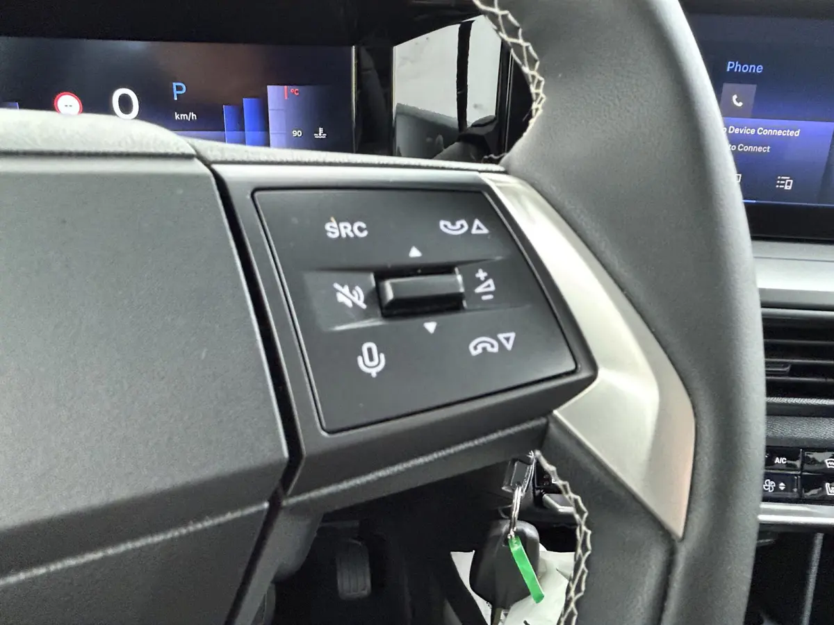 1.2 Turbo Hybrid GS / Navigatie / Camera / Parkeersensoren / Stuur -en Stoelverwarmd / Dodehoek / Carplay / LED