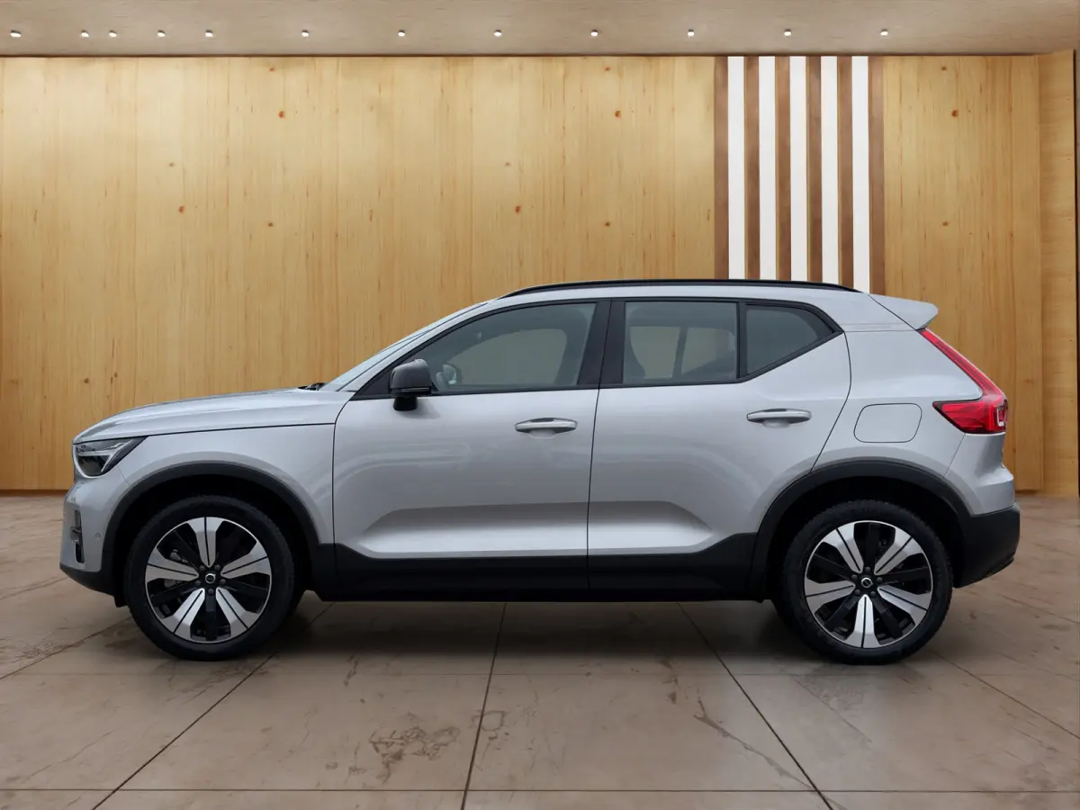 Ultimate 70 kWh | Trekhaak | Harman Kardon | 360 Camera | Stoel + Stuur Verwarming | Keyless Start / Entry |