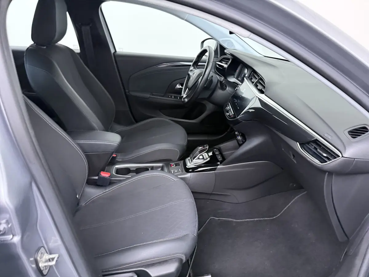 1.2 Elegance | Achteruitrijcamera | Apple Carplay/Android Auto|telefoonintegratie premium | Centrale deurvergrendeling met afstandsbediening