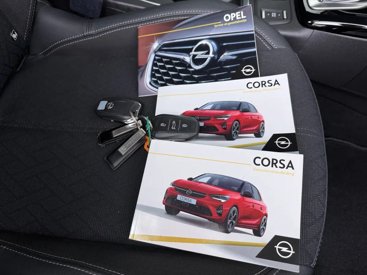 1.2 Elegance | Achteruitrijcamera | Apple Carplay/Android Auto|telefoonintegratie premium | Centrale deurvergrendeling met afstandsbediening