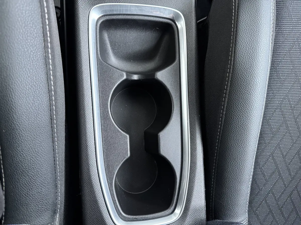 1.2 Elegance | Achteruitrijcamera | Apple Carplay/Android Auto|telefoonintegratie premium | Centrale deurvergrendeling met afstandsbediening