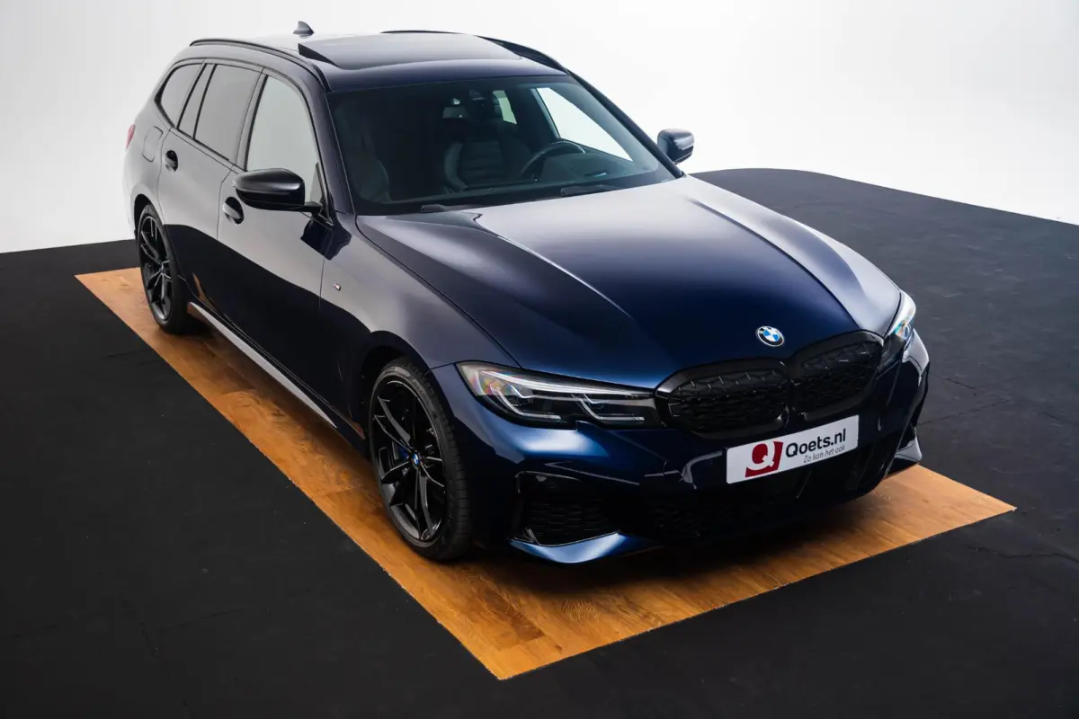 M340d xDrive Business Edition Plus Trekhaak - Panoramadak - Elektrischverstelbare stoelen - Stoelverwarming voor/achter - Getinte/geluiddempende ruiten - Head up - Active Cruise Control -