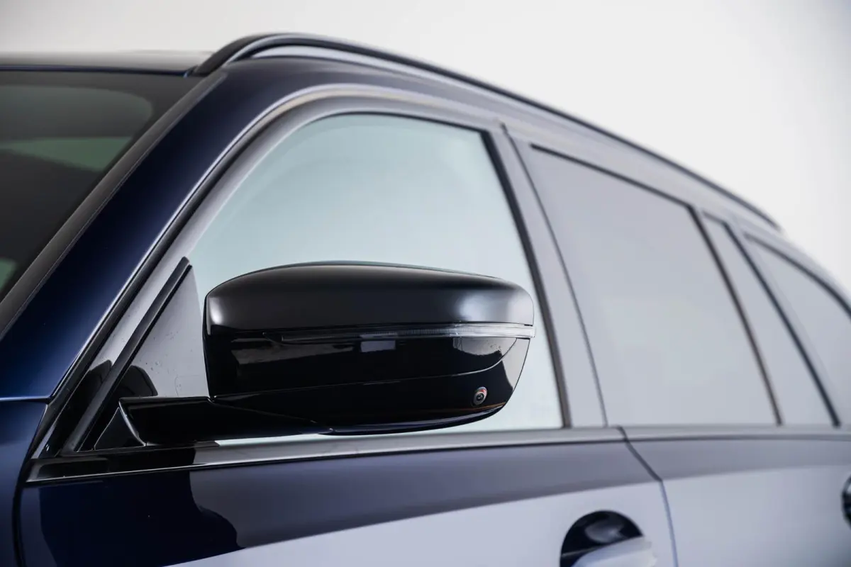 M340d xDrive Business Edition Plus Trekhaak - Panoramadak - Elektrischverstelbare stoelen - Stoelverwarming voor/achter - Getinte/geluiddempende ruiten - Head up - Active Cruise Control -