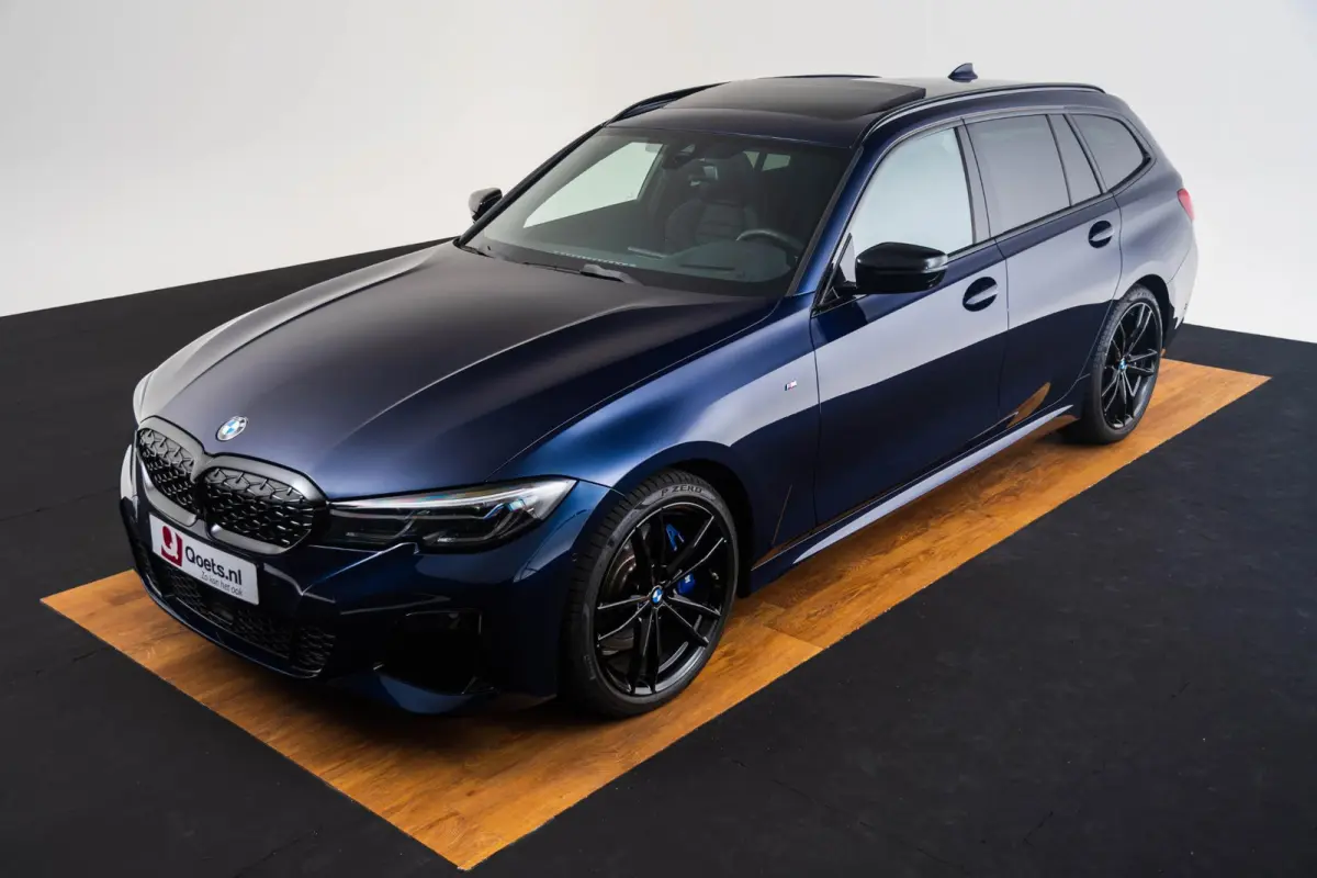 M340d xDrive Business Edition Plus Trekhaak - Panoramadak - Elektrischverstelbare stoelen - Stoelverwarming voor/achter - Getinte/geluiddempende ruiten - Head up - Active Cruise Control -