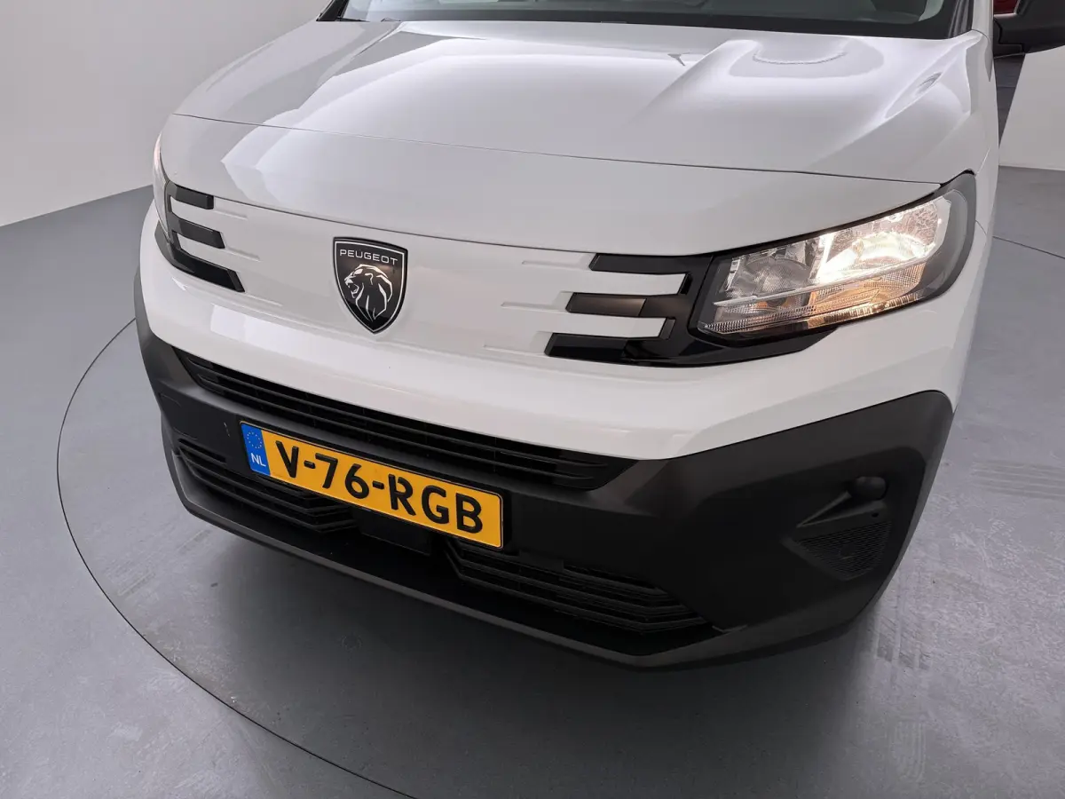 1.5 BlueHDI 130pk EAT8 L1 | Achteruitrijcamera | Apple Carplay/Android Auto|telefoonintegratie premium | Cruise control