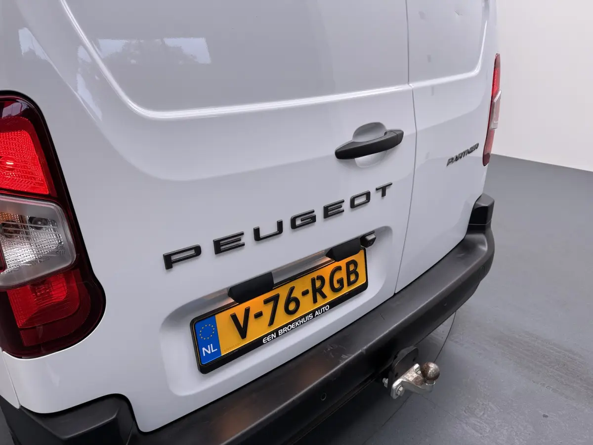 1.5 BlueHDI 130pk EAT8 L1 | Achteruitrijcamera | Apple Carplay/Android Auto|telefoonintegratie premium | Cruise control